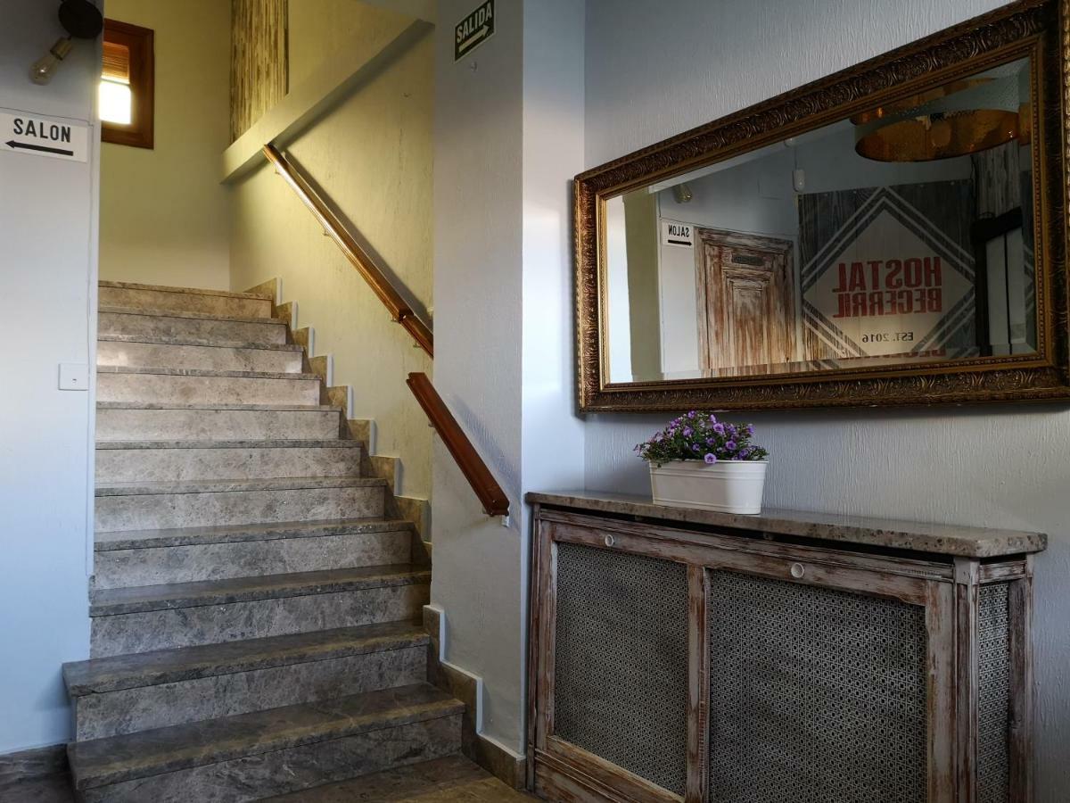 בסריל דה לה סיירה Hostal Becerril מראה חיצוני תמונה